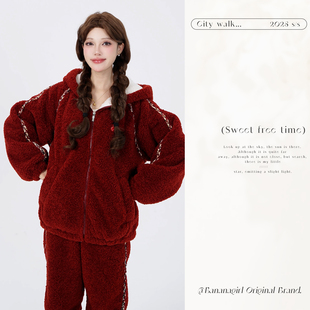 Bananagirl睡衣女款冬季珊瑚绒加绒加厚红色本命年家居服可外穿冬