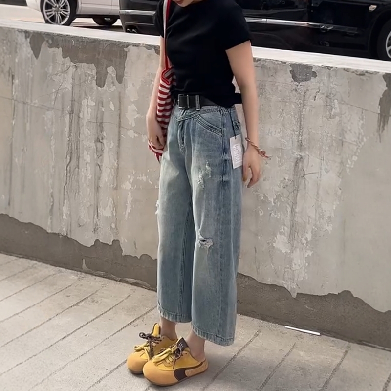 大码高腰显瘦直筒无弹弯刀牛仔裤