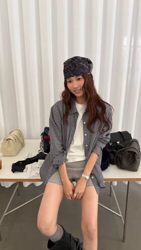 wait more春季新款韩版格子衬衫女长袖文艺宽松叠穿衬衫上衣女