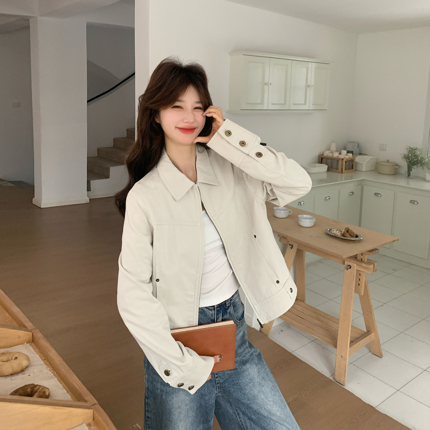 设计感工装减龄米白色外套女春季2026新款短款小个子百搭爆款夹克,女装/女士精品,短外套,淘宝优惠券,粉丝福利购,淘宝优惠卷