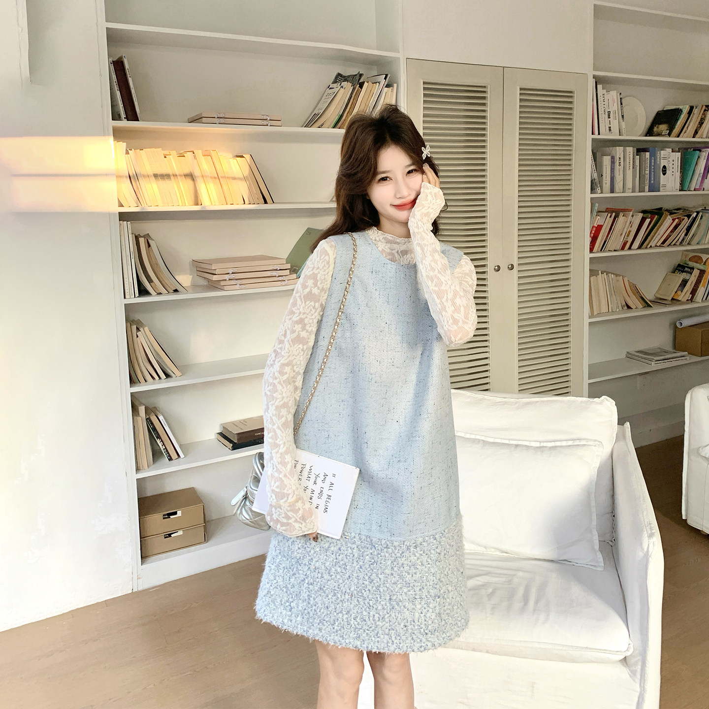 氛围感减龄蓝色背心连衣裙套装女春季2026新款小香风蕾丝衫两件套