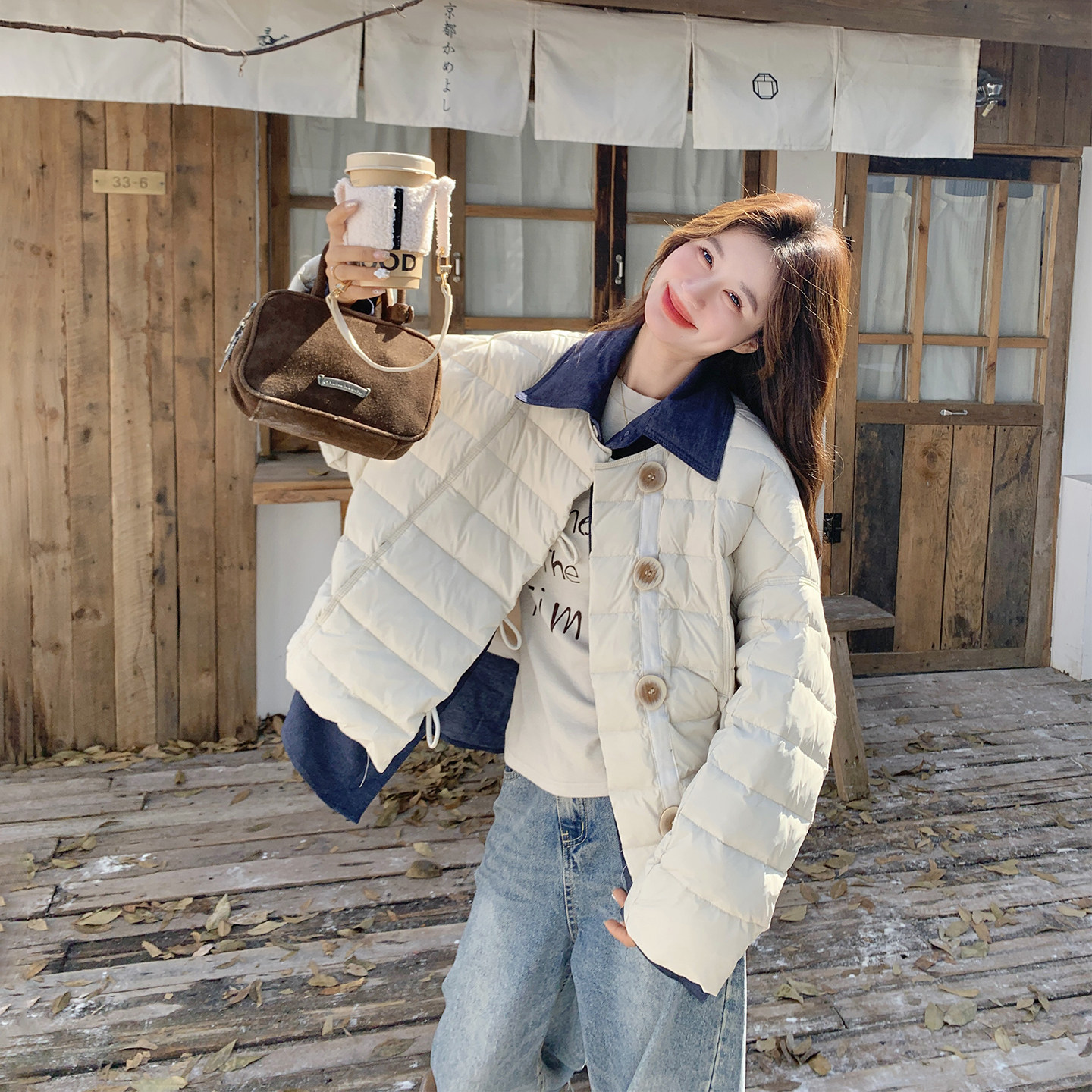 假两件拼接米白色90羽绒服女冬季2025新款今年流行设计感小众外套