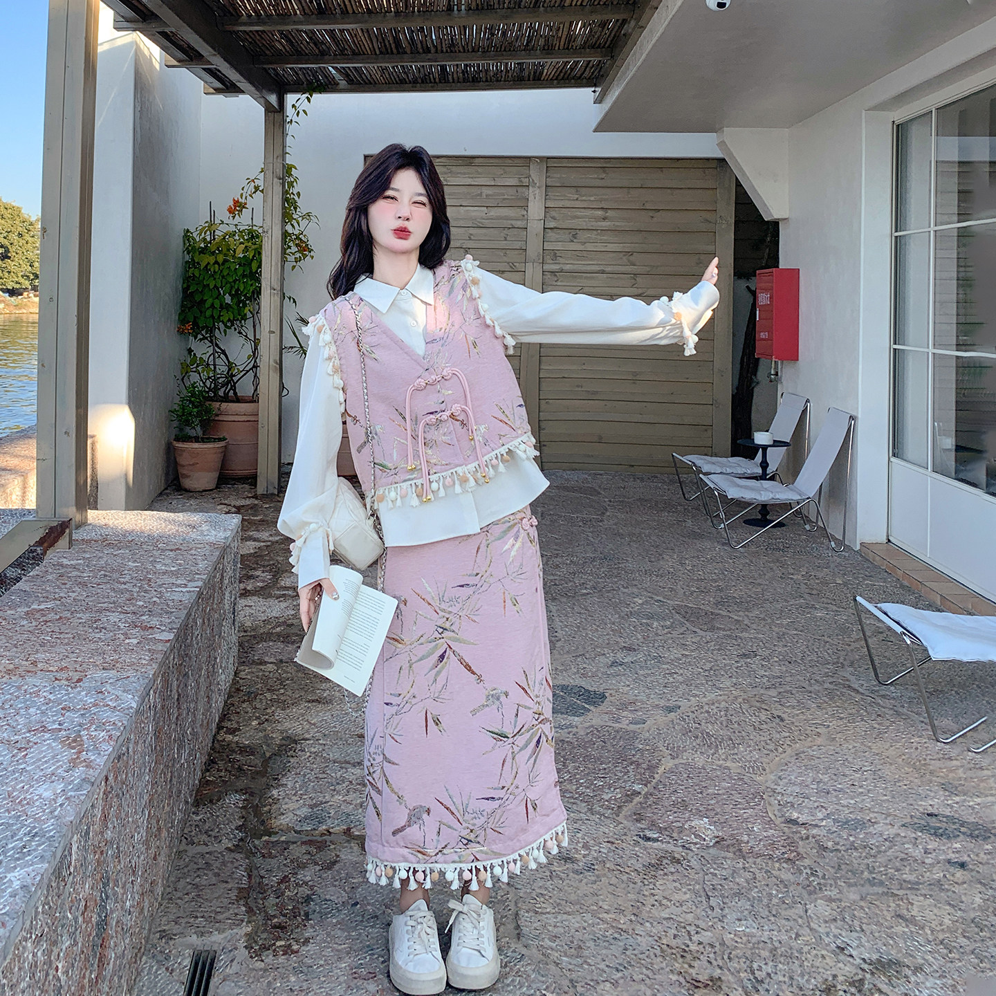 流行爆款甜美碎花马甲衬衫半身裙套装女春季2025新款新中式三件套