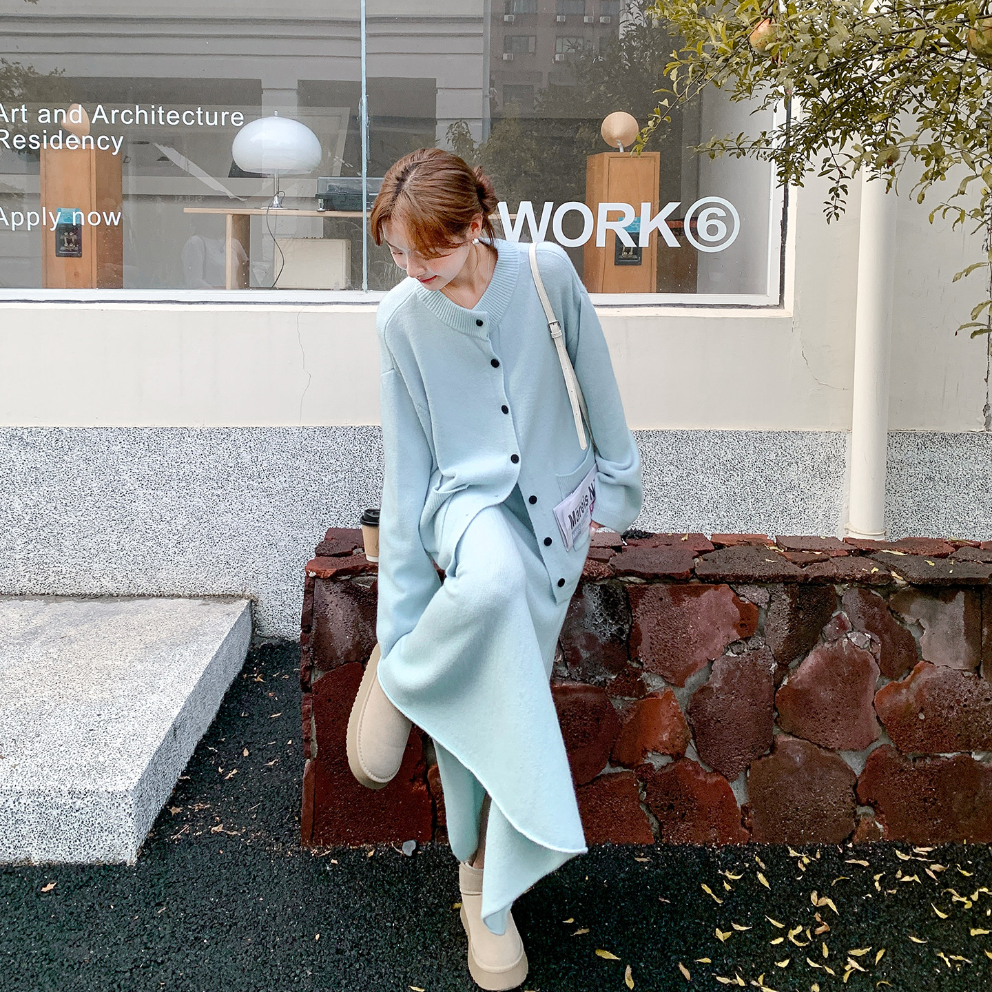 甜美气质蓝色针织毛衣套装女春季2026新款爆款高级感半身裙两件套