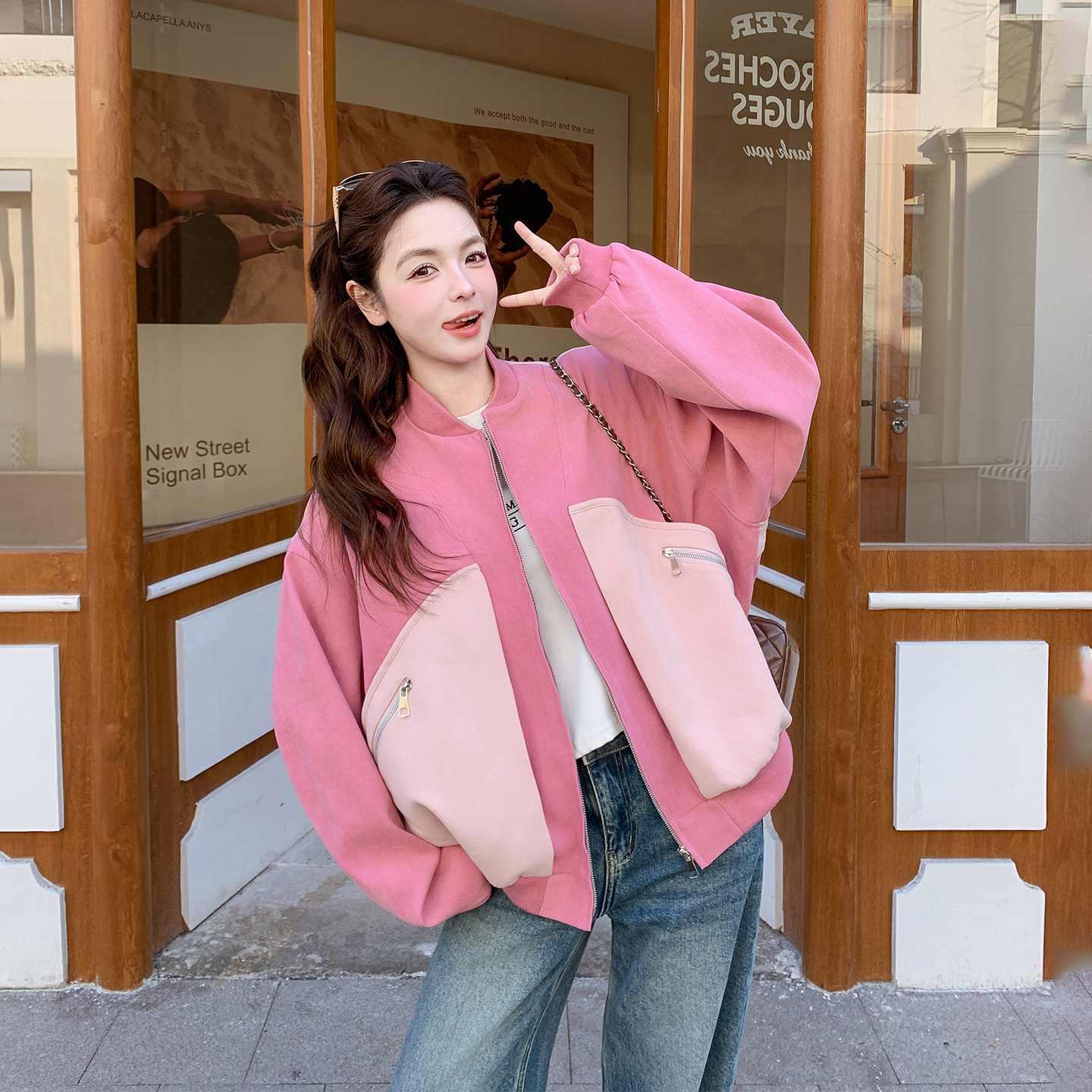 休闲气质撞色拼接减龄粉色棒球服外套女春季2026新款小个子短夹克