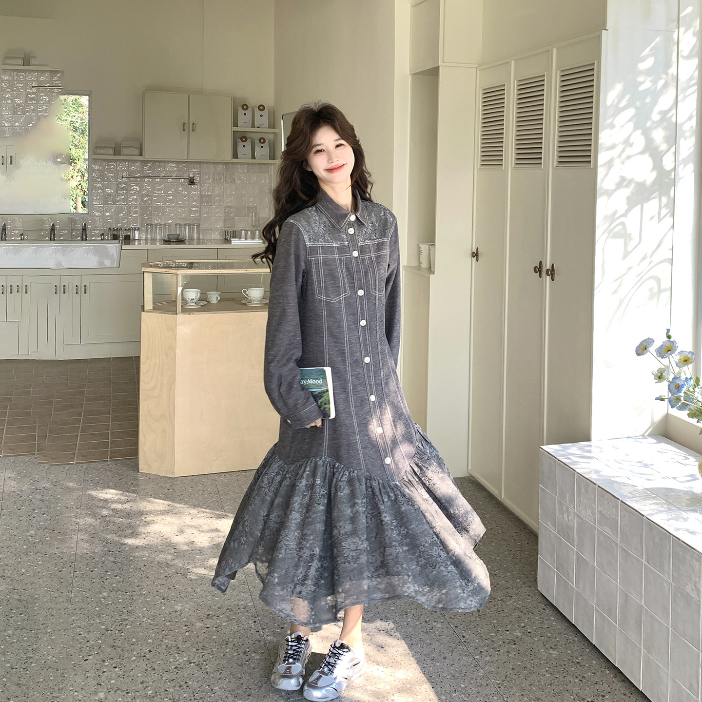 设计感灰色碎花拼接衬衫连衣裙女