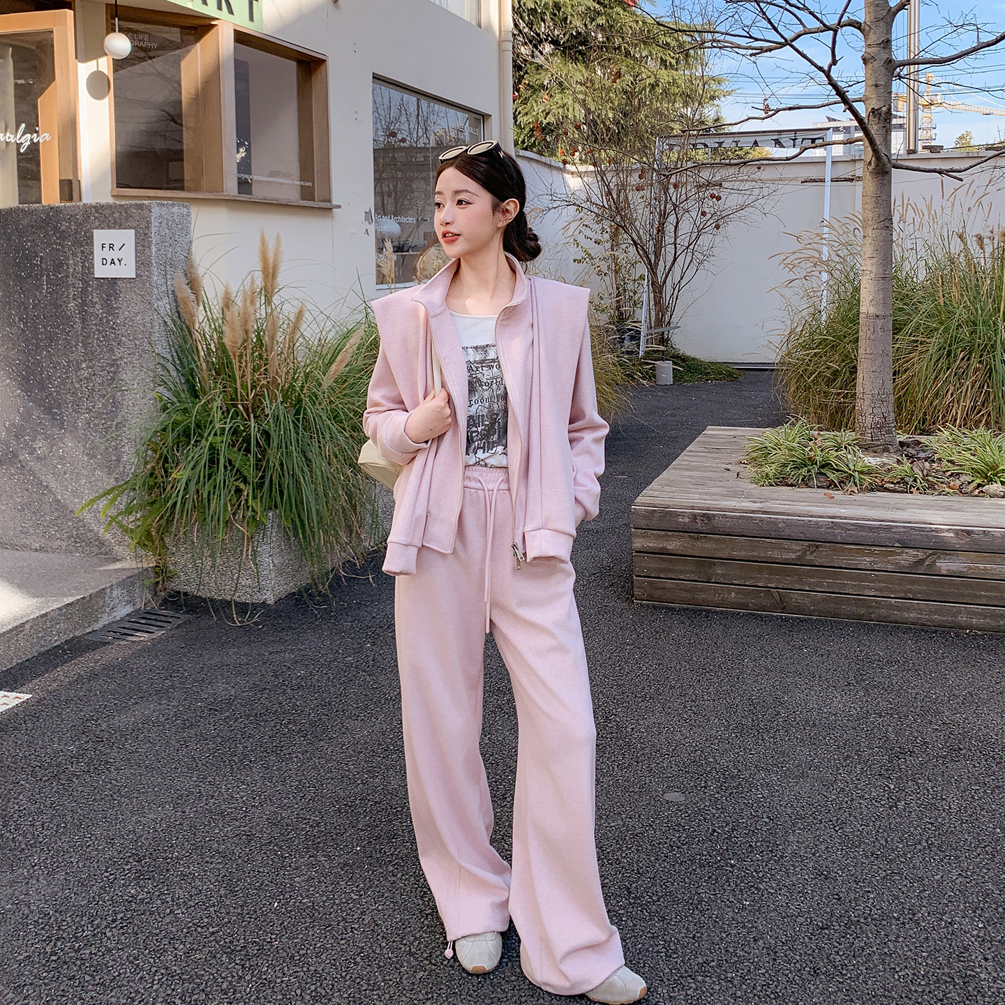 一整套ootd穿搭粉色卫衣套装裤女春季2026新款独特漂亮休闲三件套,女装/女士精品,时尚套装,淘宝优惠券,粉丝福利购,淘宝优惠卷