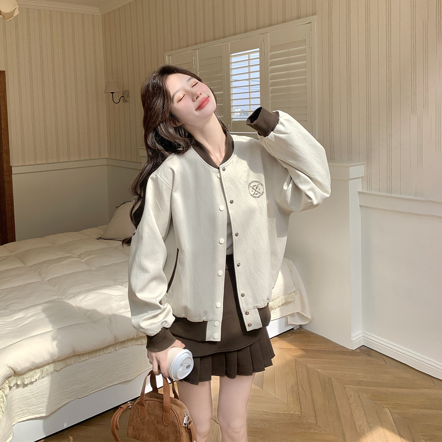 撞色拼接减龄学院风棒球服外套女春季2026新款超火小个子夹克上衣