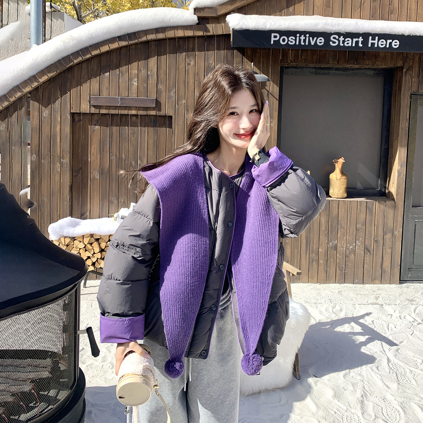 撞色针织帽深灰色圆领羽绒服女冬季2025新款百搭超火小个子短外套