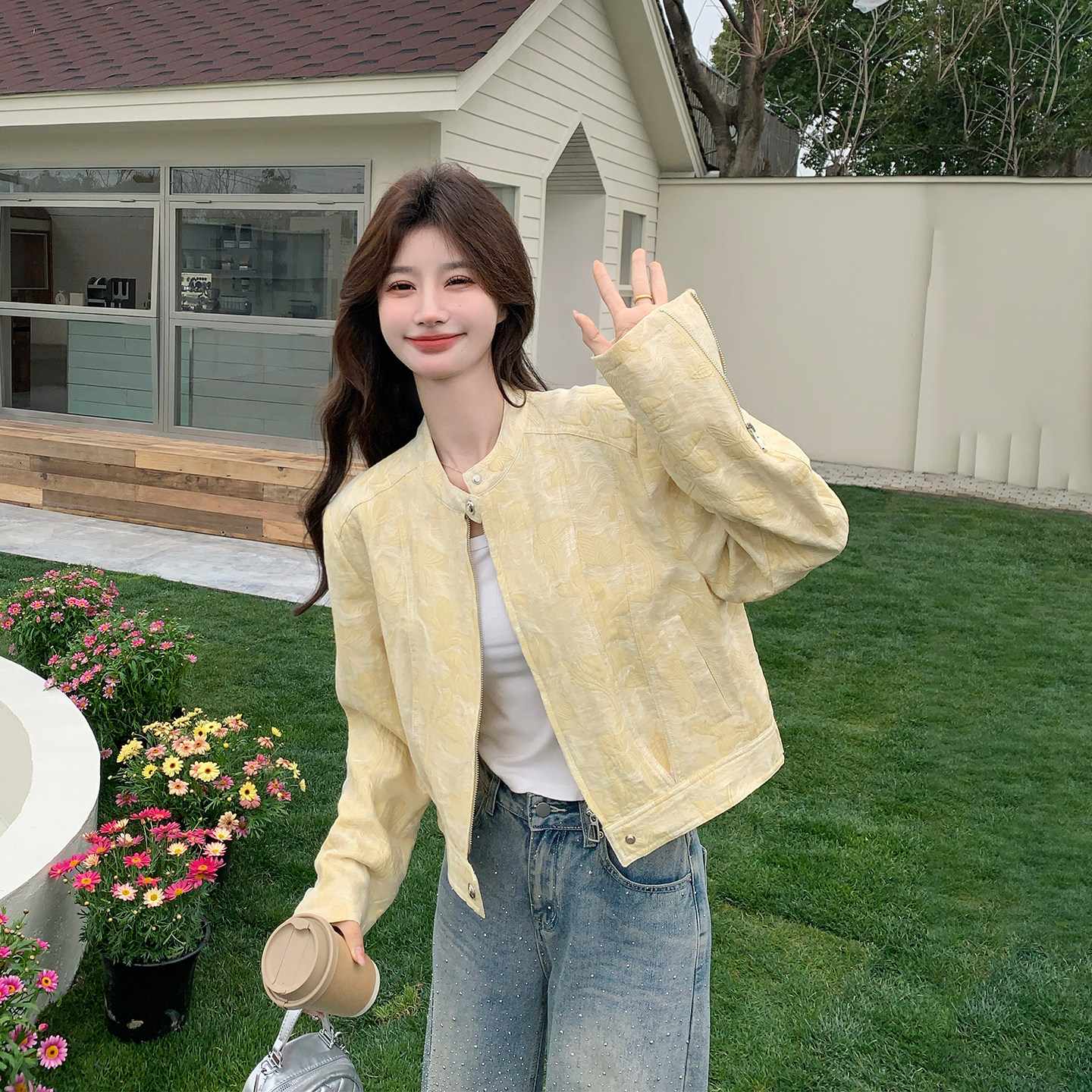 休闲风黄色立领短外套女春季2026新款时尚百搭小个子夹克流行爆款