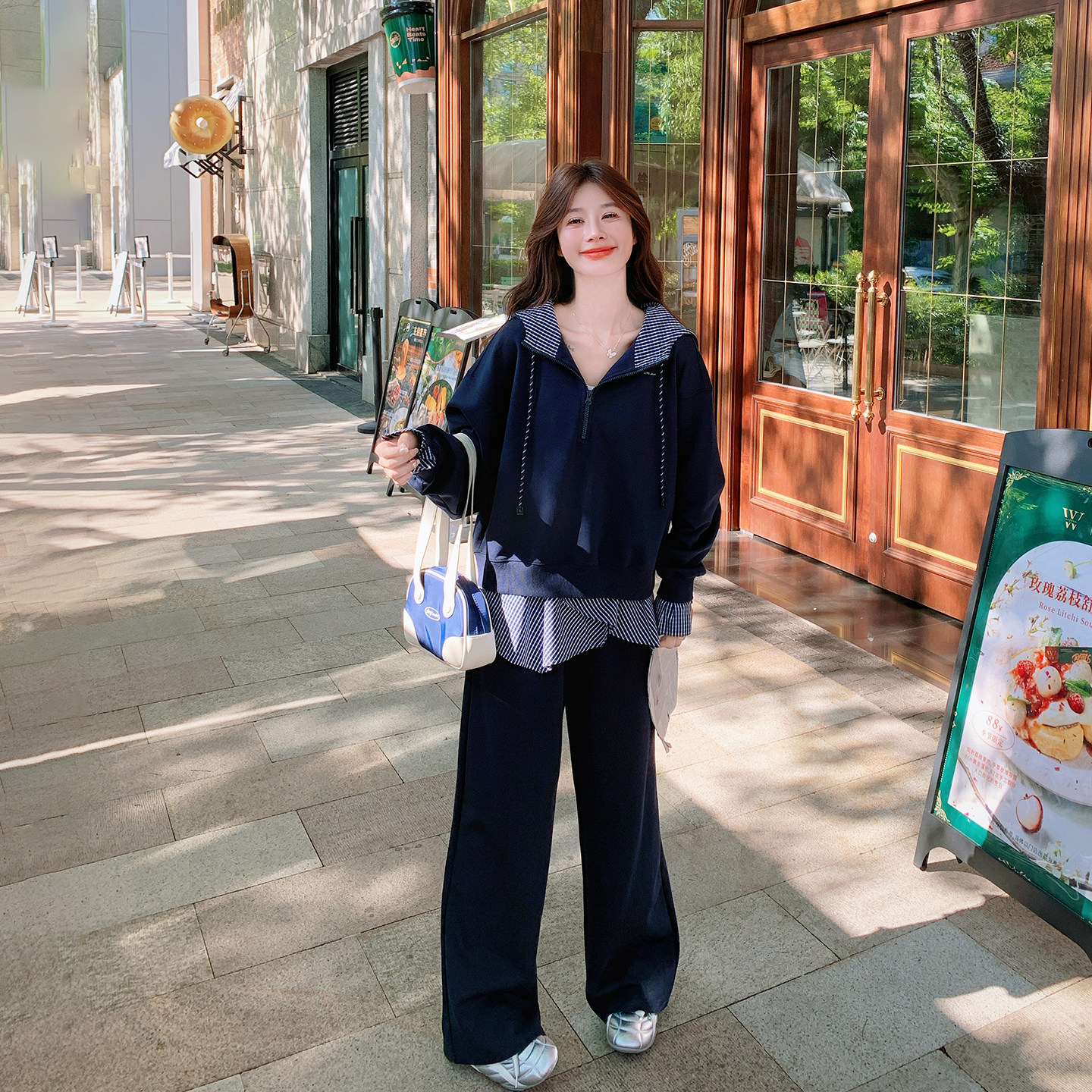 休闲运动藏青色格纹拼接套装女春季2026新款连帽卫衣阔腿裤两件套