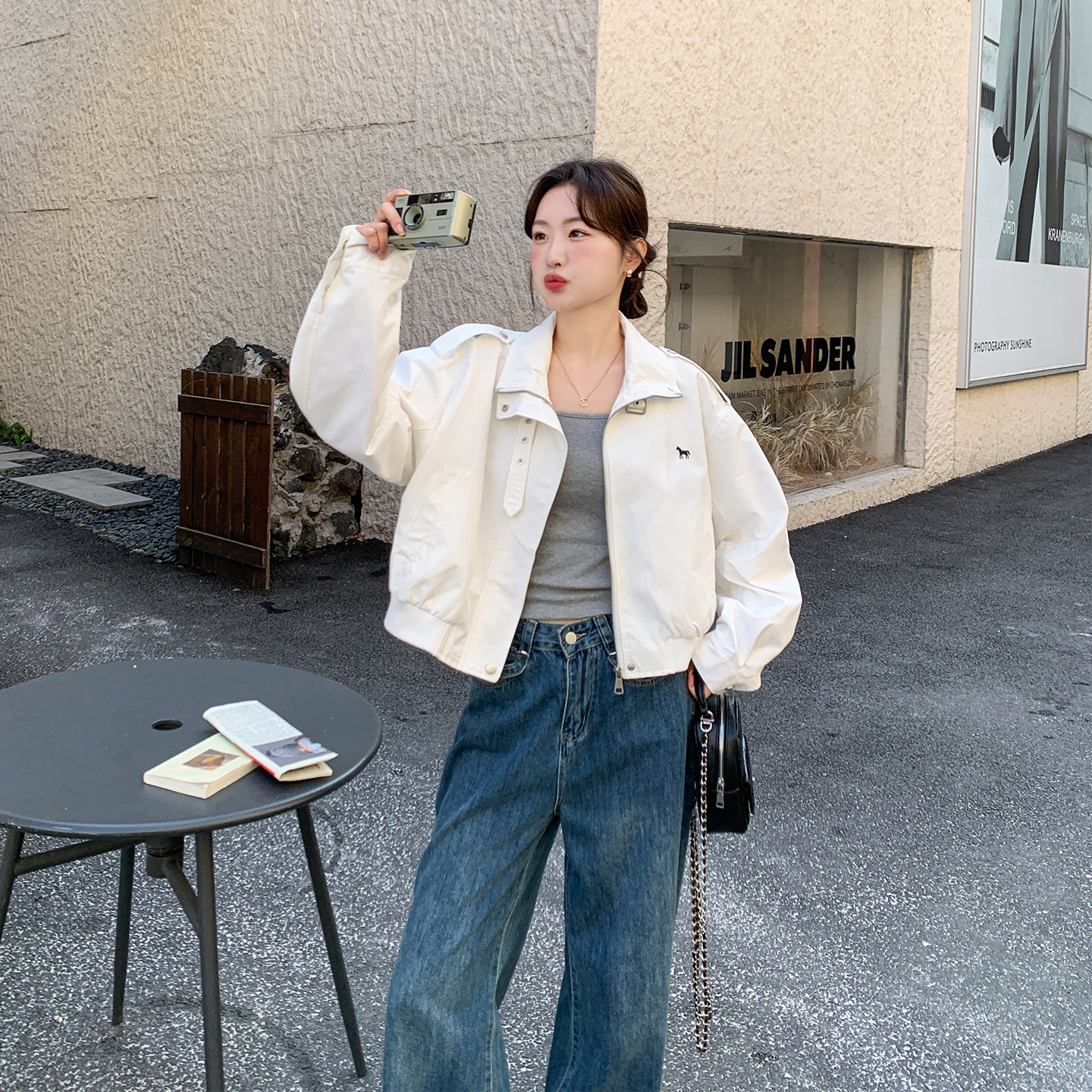 立领刺绣白色超火减龄休闲短款外套女春季2026新款小个子爆款夹克