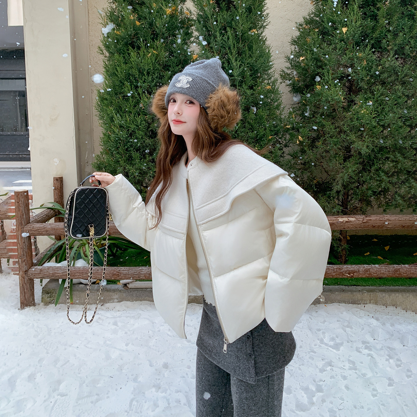 毛呢拼接白色90绒羽绒服女冬季2025新款小个子减龄百搭工装短外套,女装/女士精品,羽绒服,淘宝优惠券,粉丝福利购,淘宝优惠卷