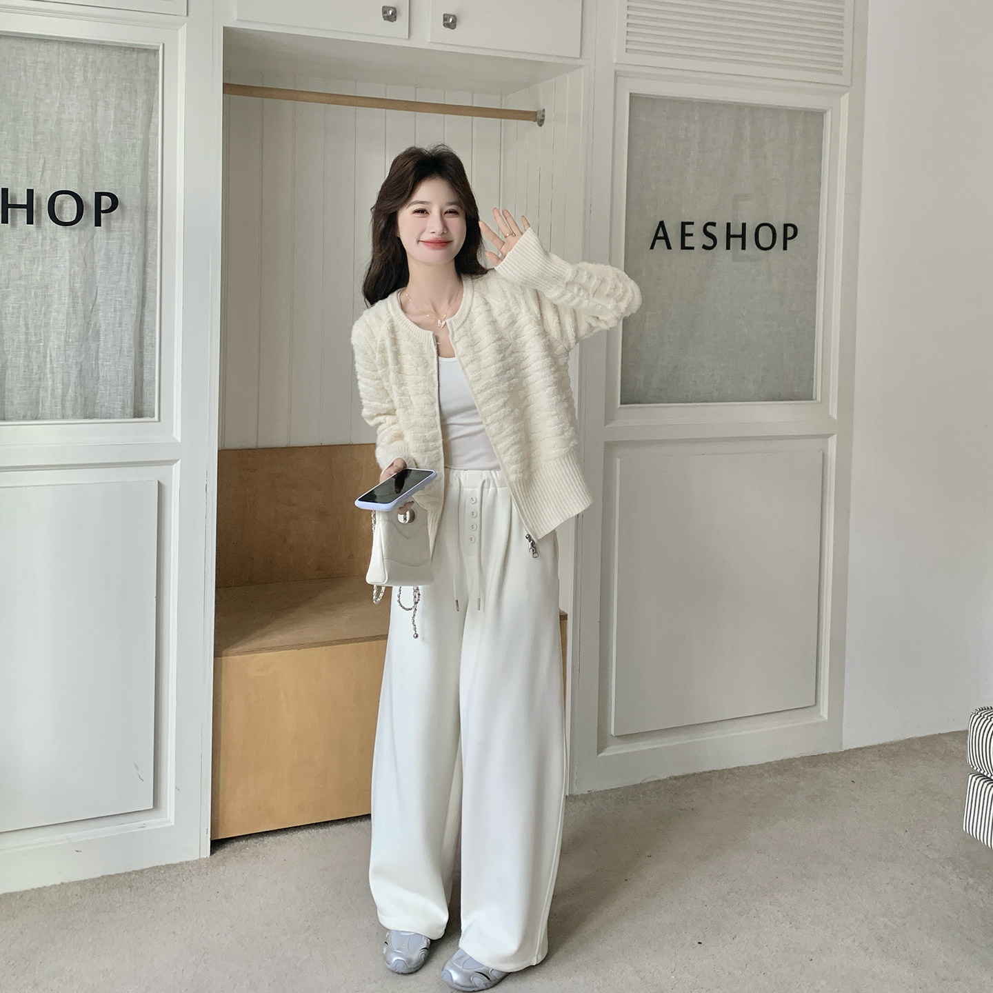 慵懒风米白色肌理感针织衫套装女春季2026新款巨好看阔腿裤两件套