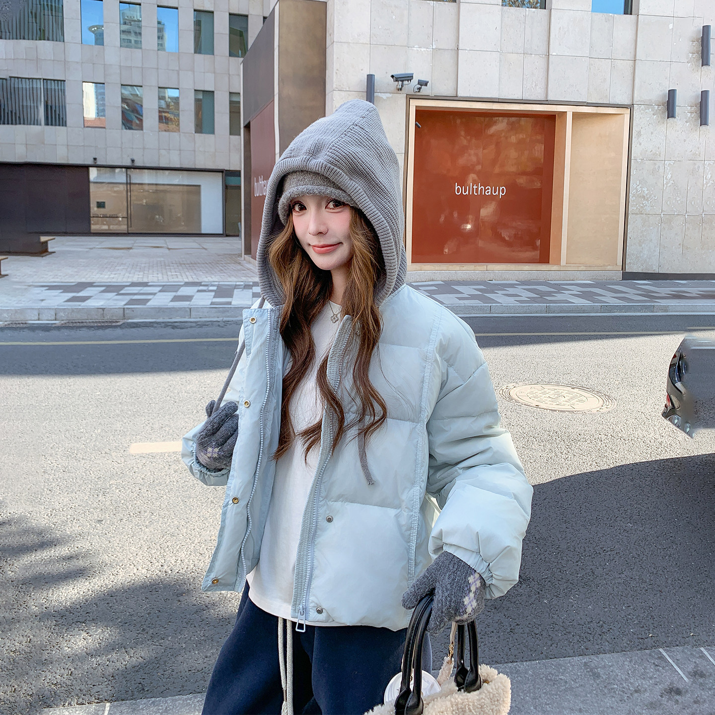 针织连帽短款浅蓝色羽绒服女冬季2025新款小个子独特漂亮甜美外套