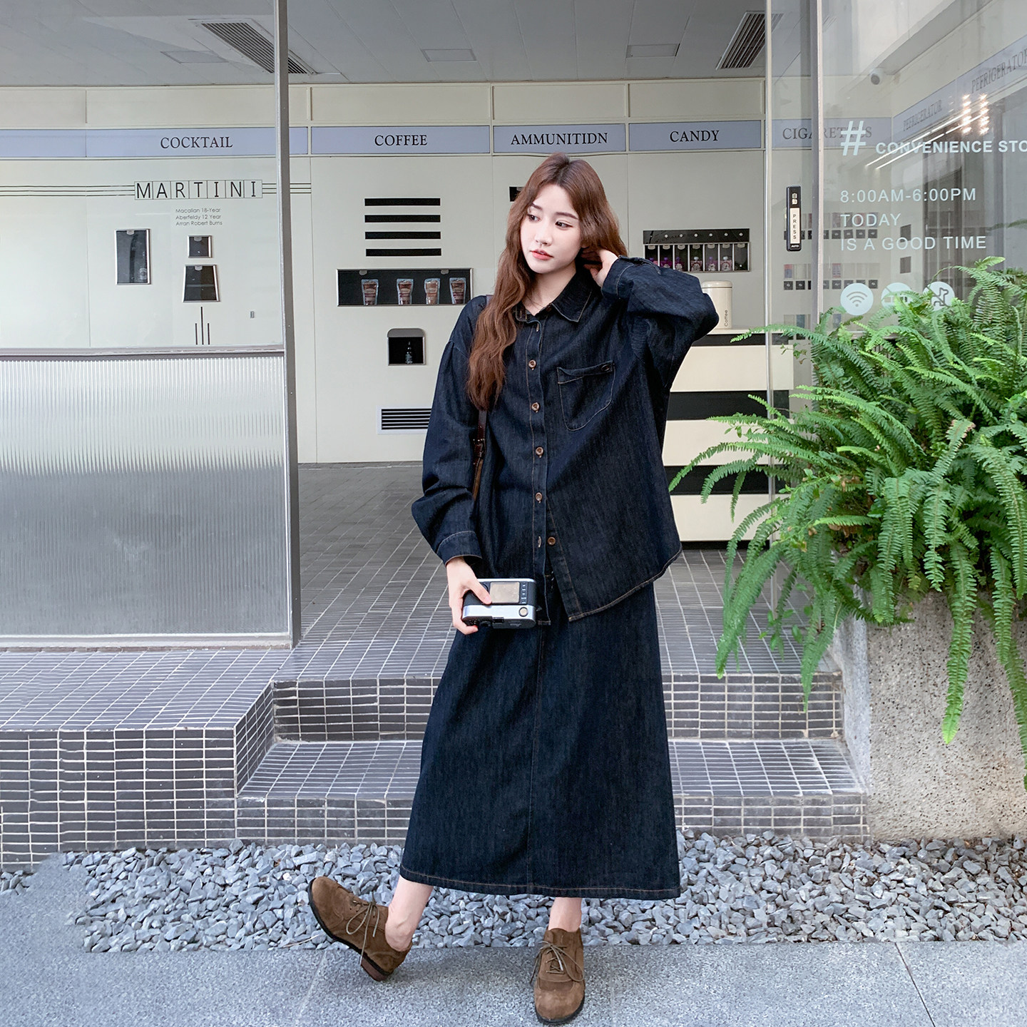 巨好看工装风休闲深蓝色套装女春季2026新款牛仔衬衫半身裙两件套,女装/女士精品,时尚套装,淘宝优惠券,粉丝福利购,淘宝优惠卷