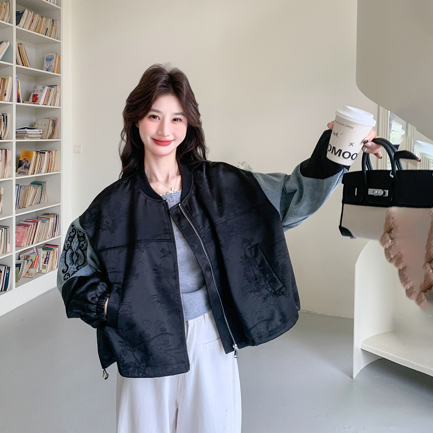 设计感拼接提花刺绣黑色棒球服外套女春季2026新款小个子夹克上衣