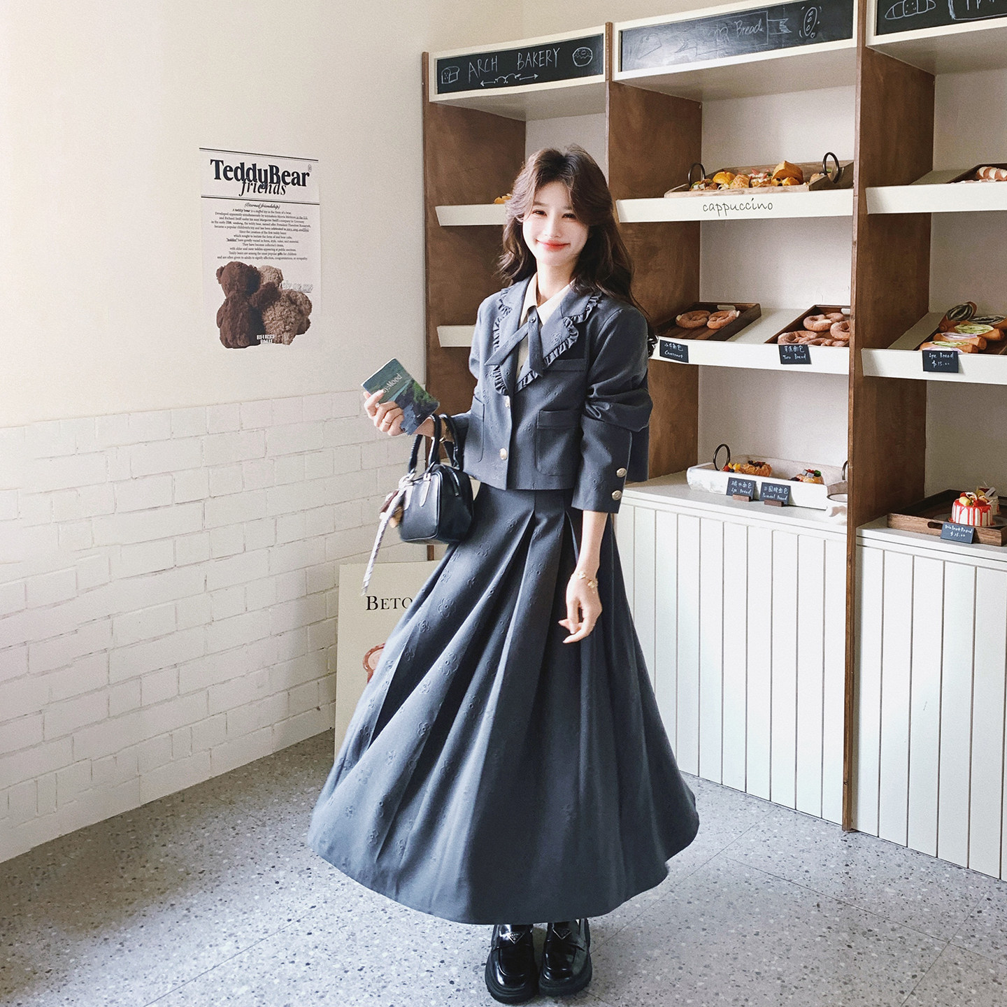 气质减龄学院风拼接灰色连衣裙套装女春季2026新款复古西装两件套