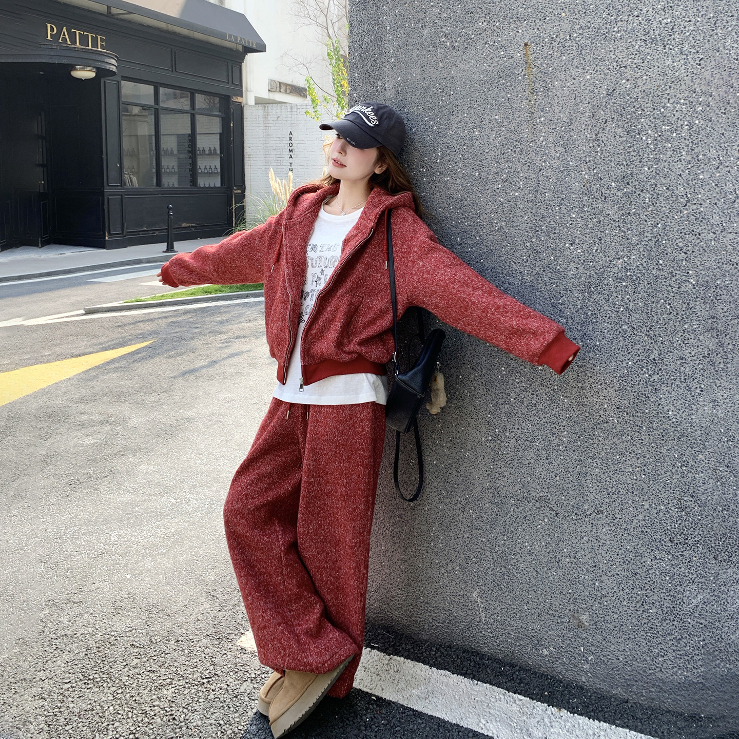一整套ootd穿搭超火红色套装女春季2026新款连帽卫衣阔腿裤两件套