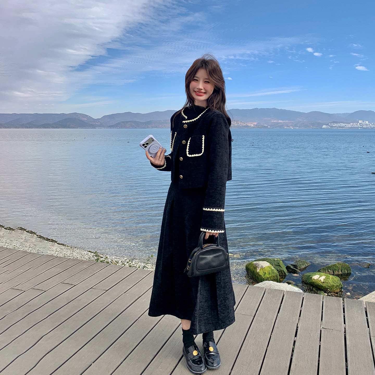 千金风绝美黑色拼接上衣套装女春季2026新款独特漂亮半身裙两件套,女装/女士精品,时尚套装,淘宝优惠券,粉丝福利购,淘宝优惠卷