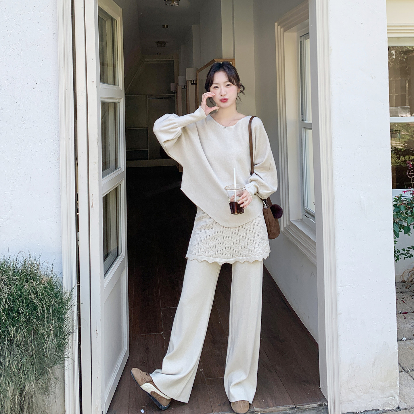 韩系绝美超火ootd穿搭套装女春季2026新款针织衫屁帘阔腿裤两件套