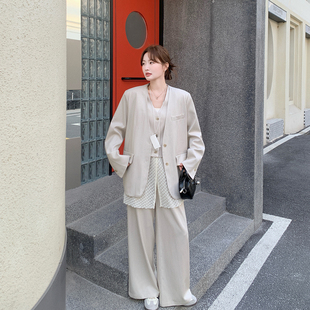 法式轻熟风米色V领西装拼接马甲套装女春季2026新款阔腿裤三件套