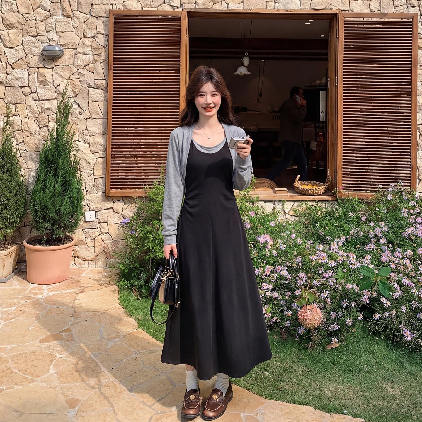 流行爆款背心连衣裙套装女春季2026新款气质超火叠穿针织衫两件套