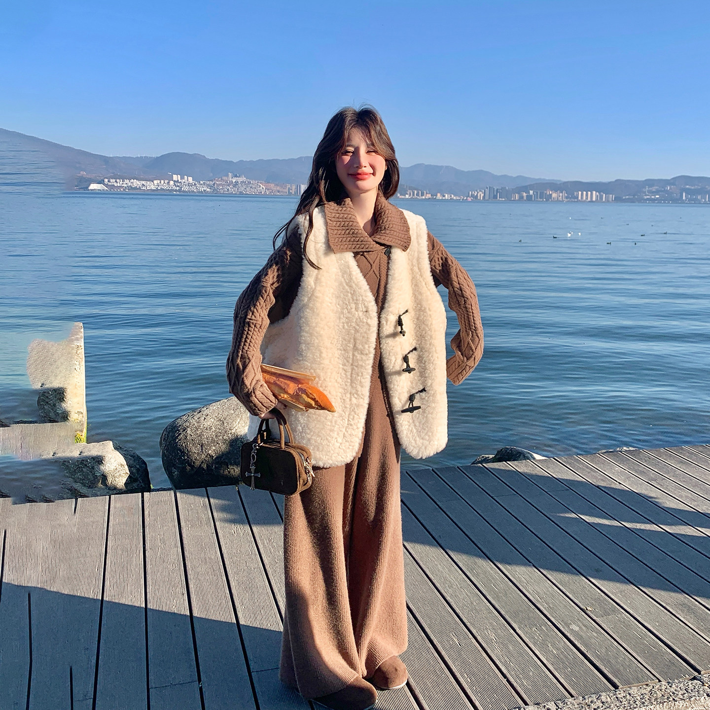 牛角扣毛毛马甲针织衫阔腿裤套装女冬季2025新款爆款高级感三件套