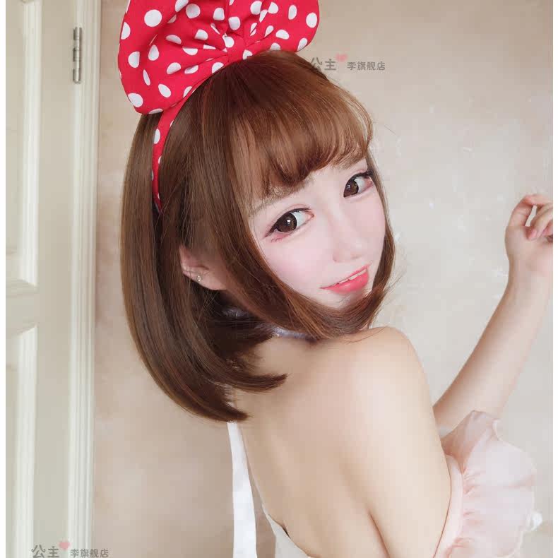 Perruque cheveux raides Court - Ref 2607837 Image 4