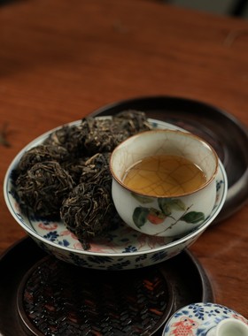 原产地尾货清仓 老曼峨古树春茶纯料 2013年普洱生茶8克龙珠