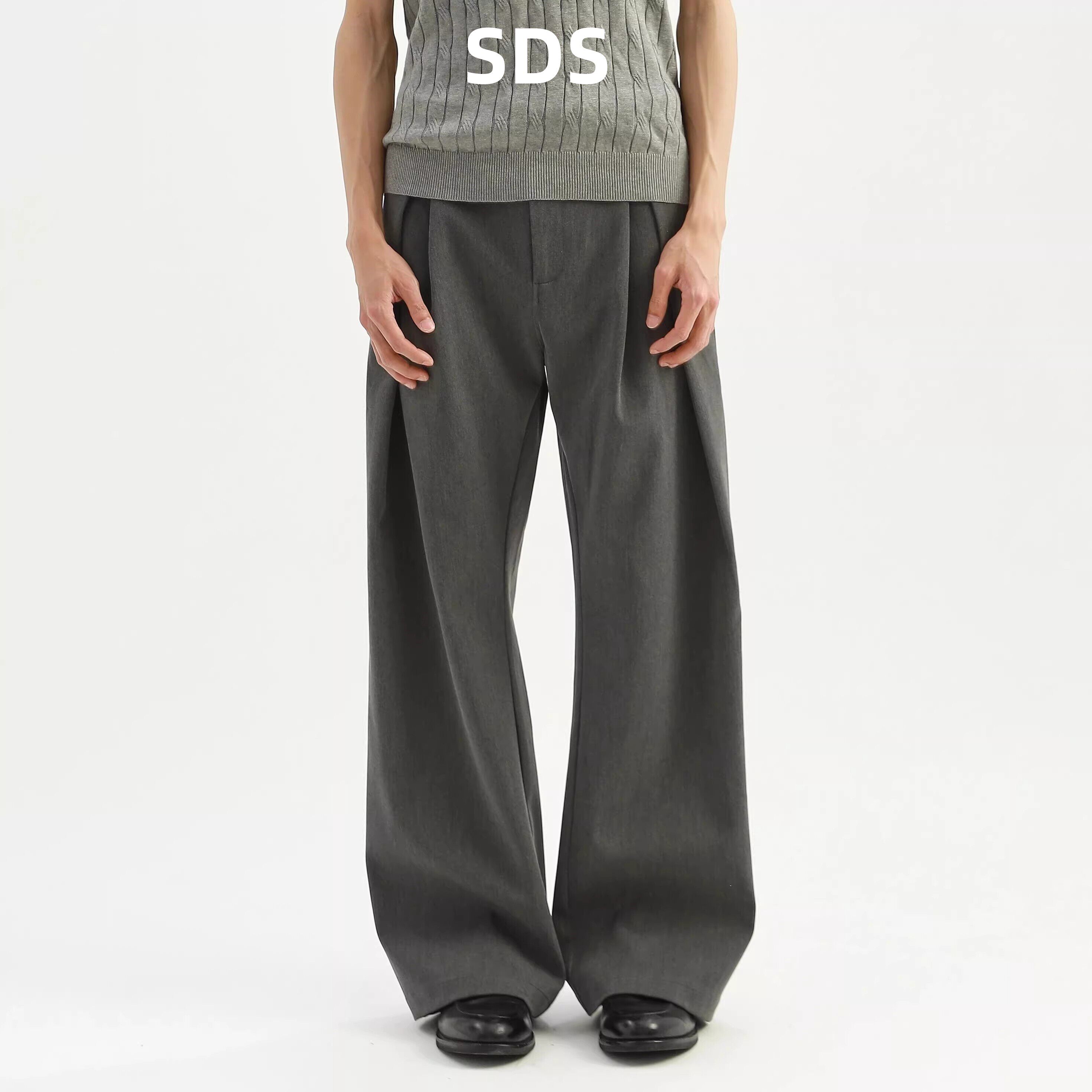 高级感弯刀西裤男春夏季2026新款痞帅宽松直筒垂感休闲通勤长裤子