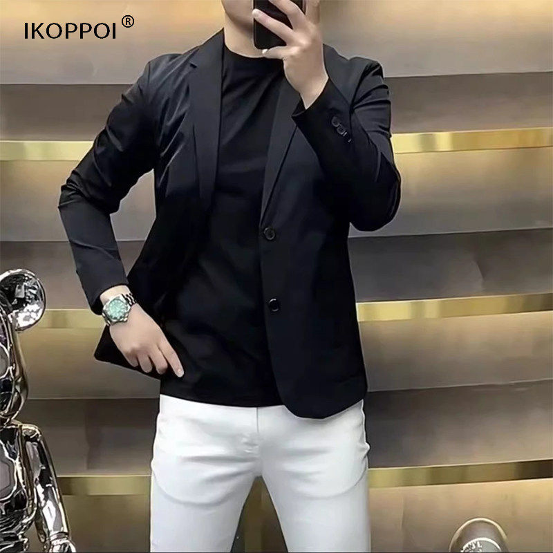 高端薄款小西装轻薄男士外套春季纯色商务百搭显瘦韩版修身西服