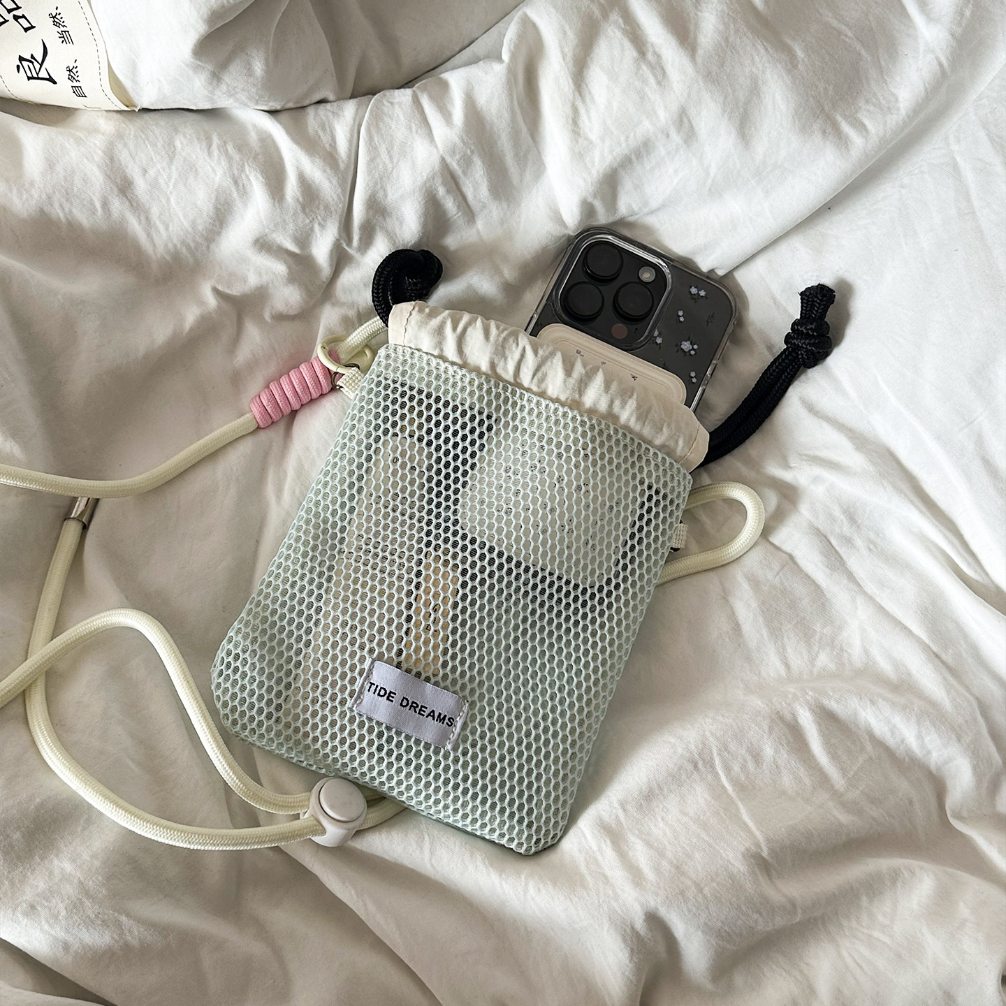 网格肩挎手机包方形拉绳斜挎包女式多功能网眼奶茶袋户外便携小包
