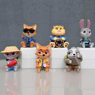 电影疯狂动物城2尼克兔朱迪豹警官闪电盲盒桌面车载蛋糕摆件礼物