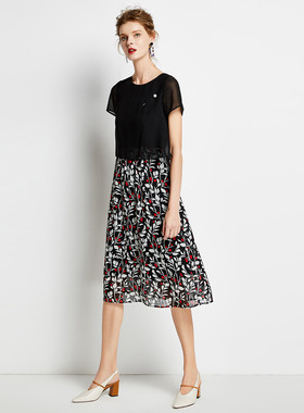 经典故事官方旗舰店2026新款连衣裙女C215P013101BJ