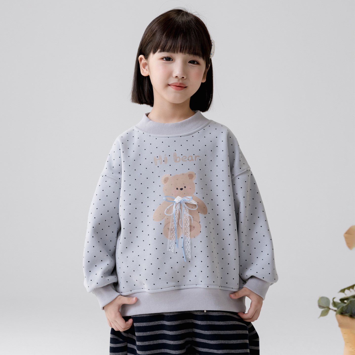 哈依鲁2025秋冬季女童新款加绒卫衣儿童中大童一体绒保暖宽松上衣