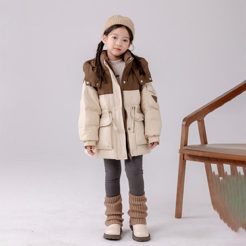 哈依鲁冬季女童拼色连帽羽绒服