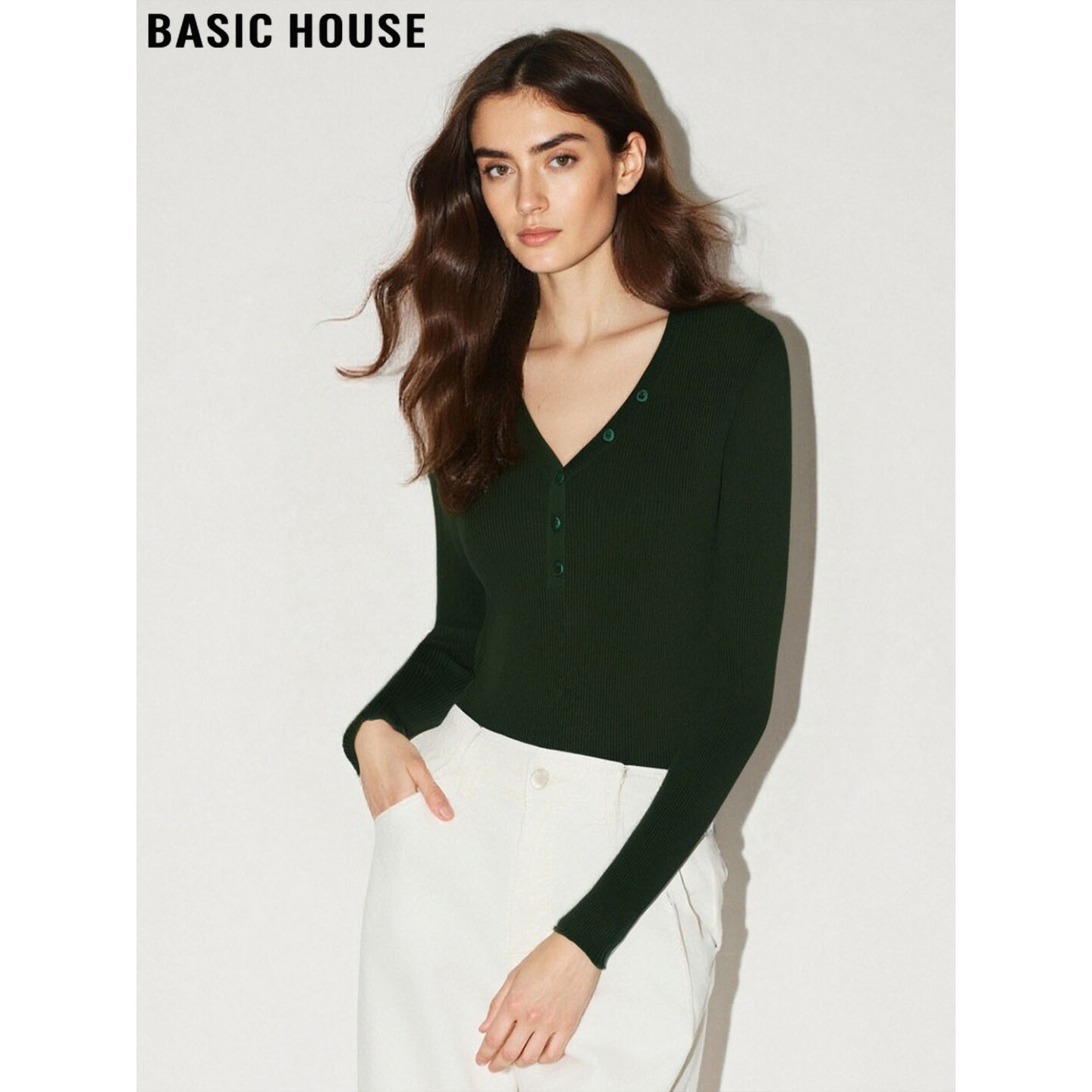 百家好高级感气质修身V领针织衫