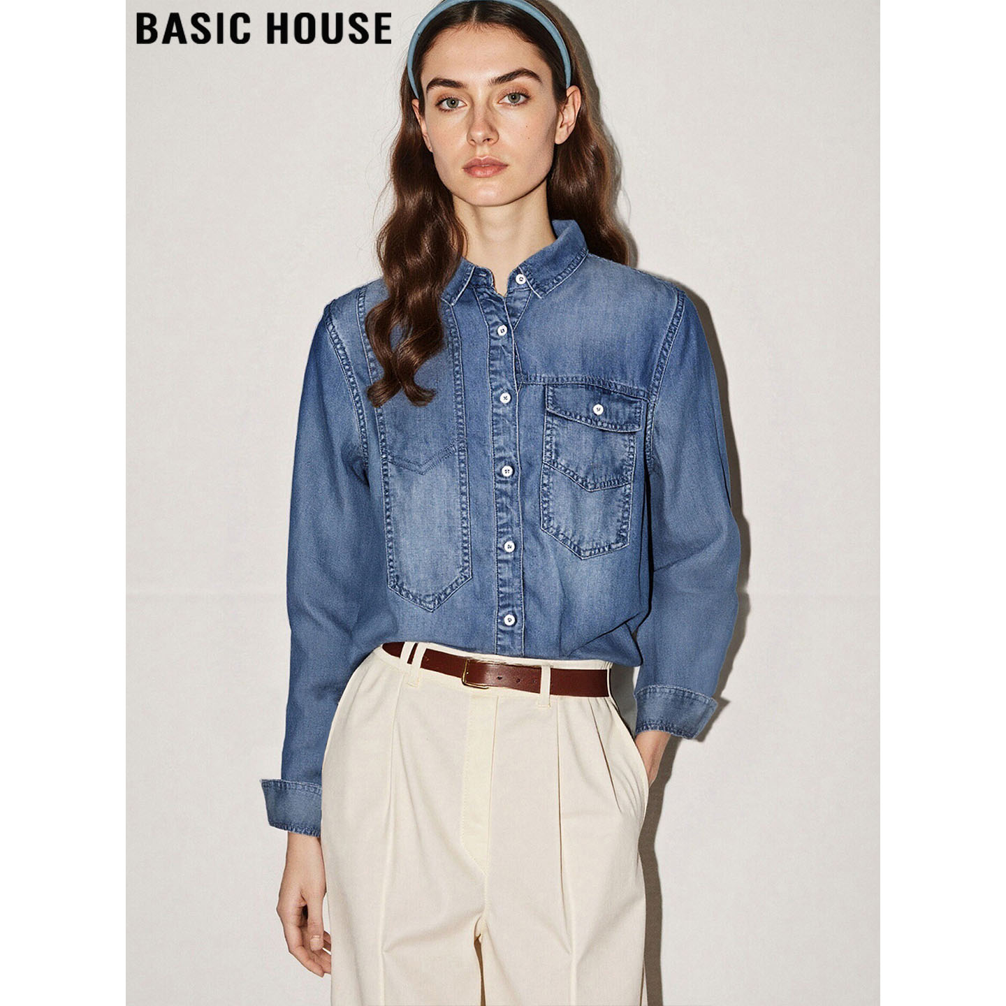 Basic House/百家好英伦天丝牛仔衬衫女2025秋冬新款打底叠穿衬衣