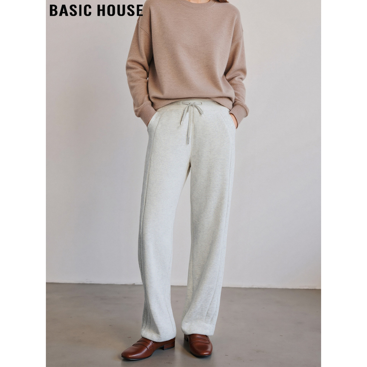 Basic House/百家好白色阔腿运动裤女士冬季加绒加厚百搭直筒卫裤,女装/女士精品,休闲裤,淘宝优惠券,粉丝福利购,淘宝优惠卷