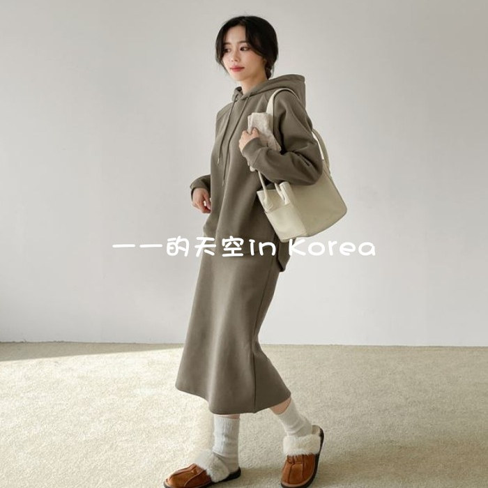 现即发韩国订购2025春秋 女简约气质款连帽衫加半身裙两件套装
