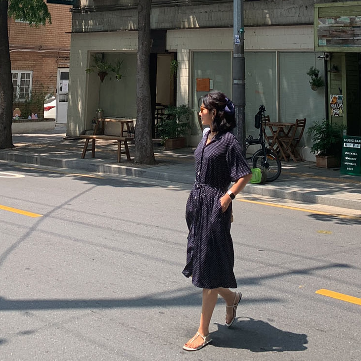 法式风连衣裙韩国代购2025夏季新款复古经典系带短袖翻领波点裙子