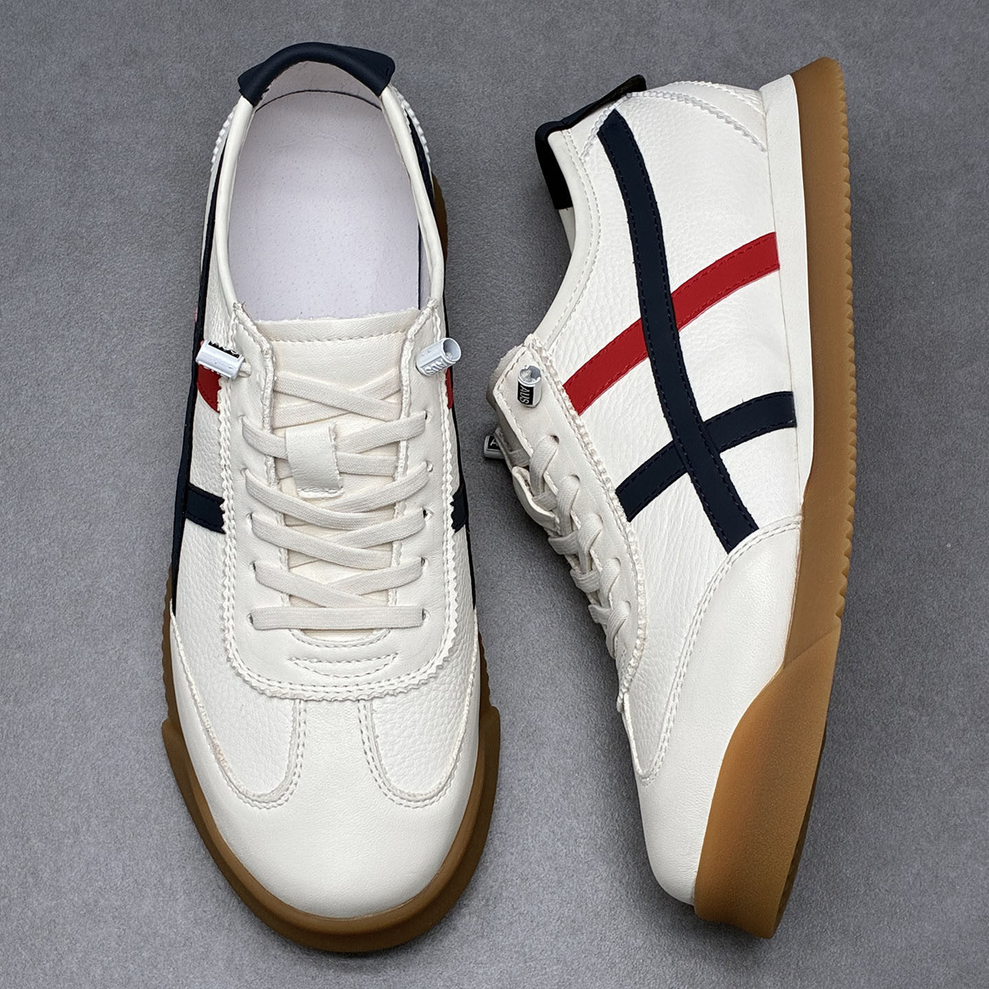 普洛克正品 新款真皮透气百搭休闲鞋子男潮牛筋底防滑运动跑步鞋,流行男鞋,马丁靴,淘宝优惠券,粉丝福利购,淘宝优惠卷