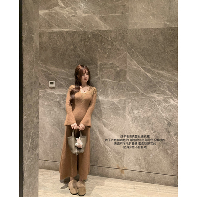 （吴大笑）绮丽幻想曲～温柔百搭软糯绵羊毛刺绣蕾丝设计感连衣裙