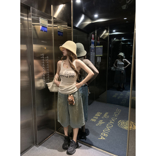 曼彻斯特～时髦洋气做旧高腰阔腿腔调好搭配七分牛仔裤 吴大笑