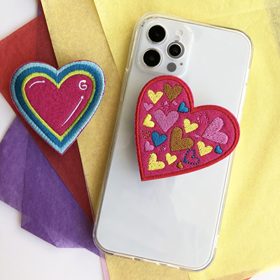 TRstudio手机壳手机气囊支架刺绣爱心桃心彩色iphone1213可爱伸缩