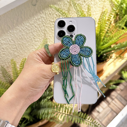 TRstudio串珠手作流苏花朵手机壳气囊支架闪亮适用于iphone15安卓