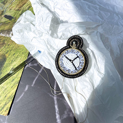 TRstudio刺绣串珠表盘手机壳气囊支架手作钻石适用于iphone13安卓