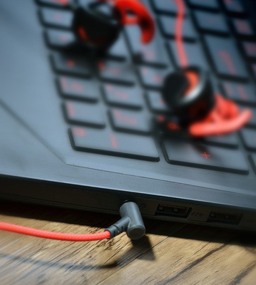 独到X5入耳式游戏耳机声音辨位为游戏而生可拔插双麦克风无电流S