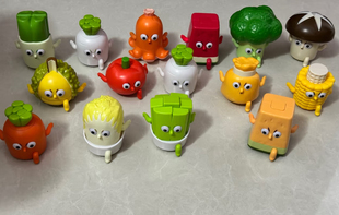 爆款海底捞香肠蘑菇玉米大葱福袋疾跑小队按压游戏玩具番茄抖音款